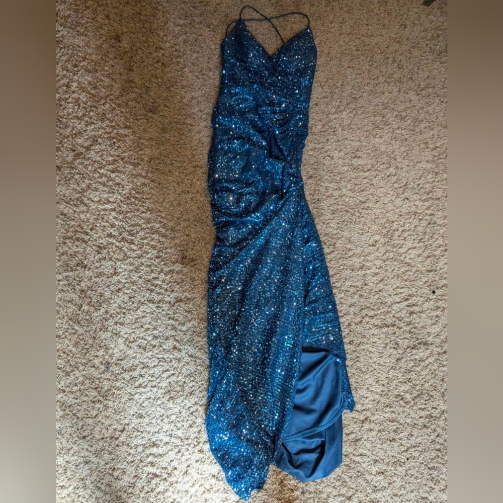 Blue prom dress